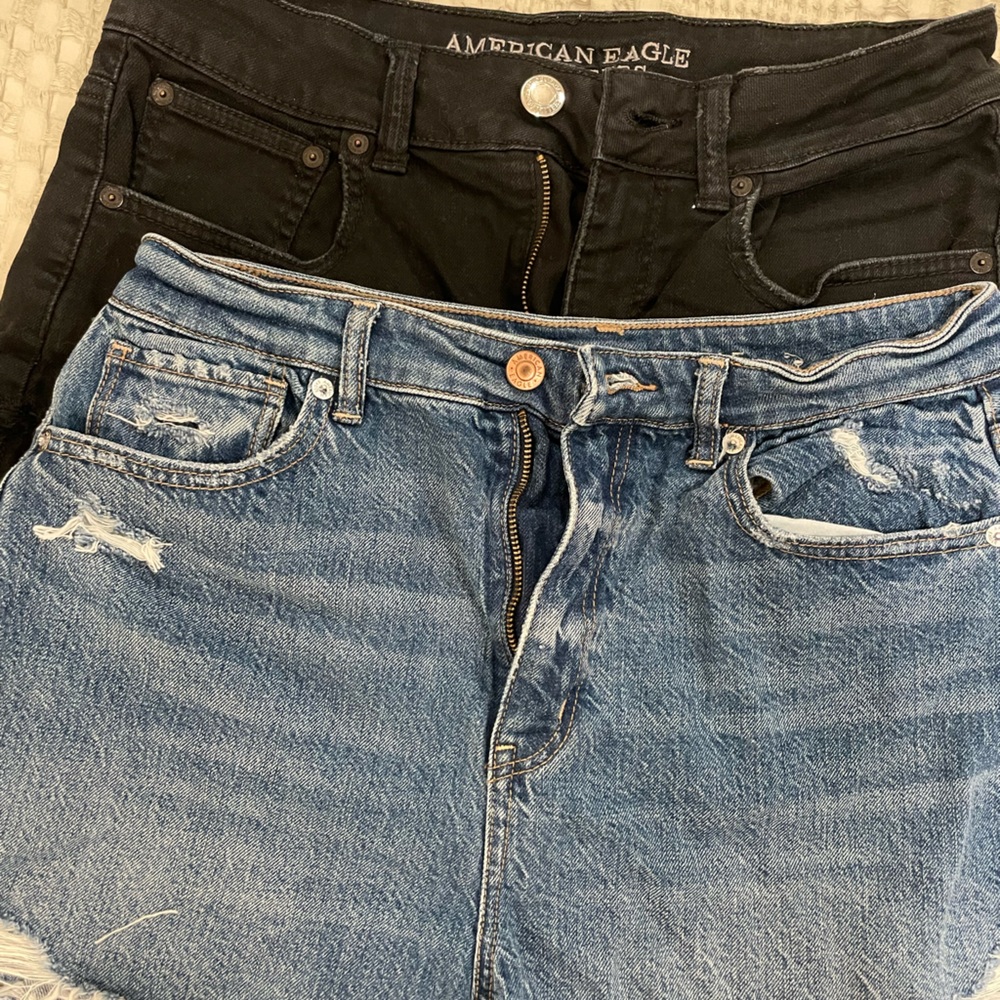 American Eagle dark wash and black denim shorts set